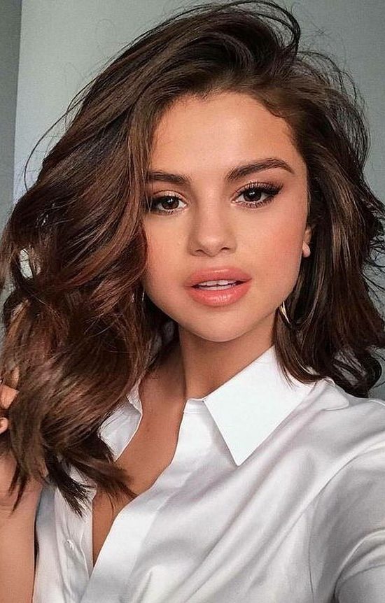 35-stylish-and-beautiful-selena-gomez-pictures-and-images-and-photos-2019