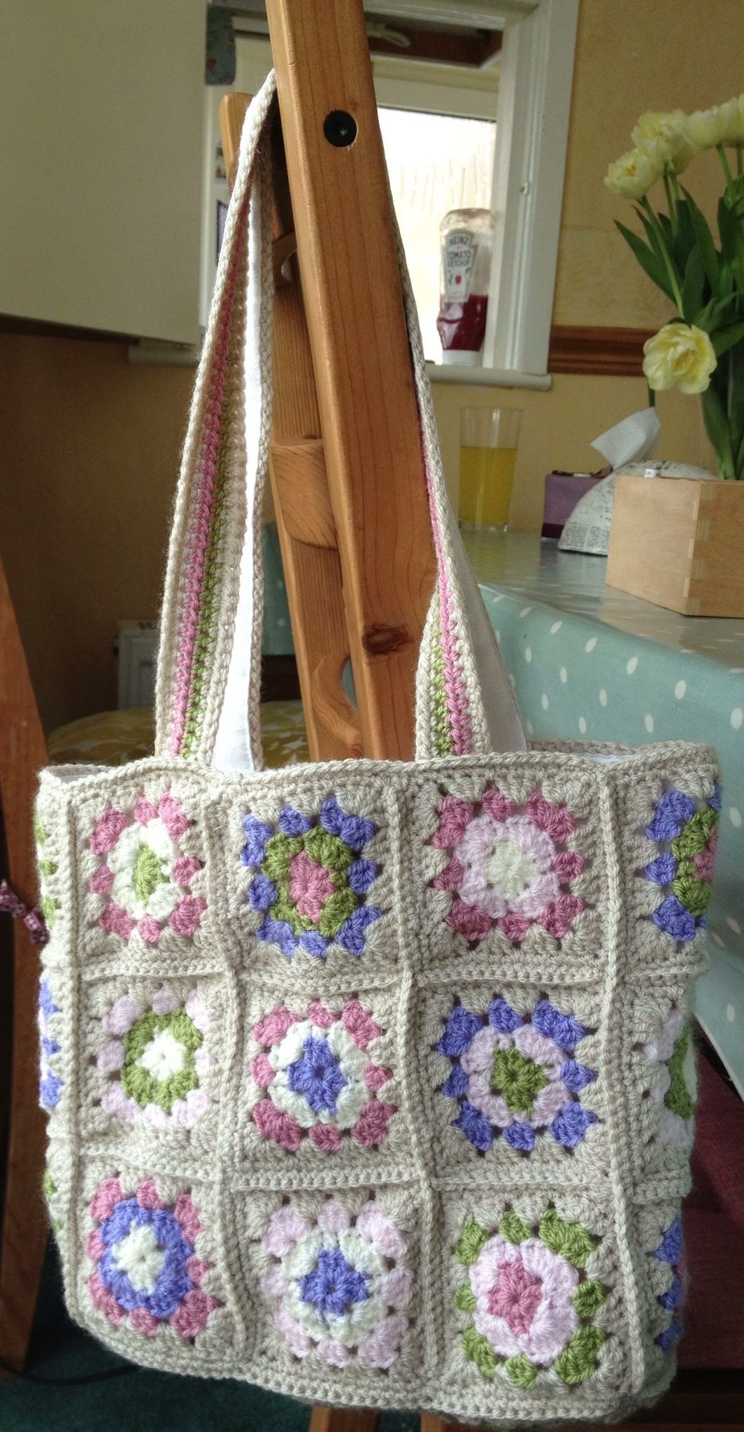 56+ Awesome Granny Square Crochet Bag Pattern Ideas - Page 4 of 56