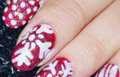 36-christmas-awesome-nails-design-and-decoration