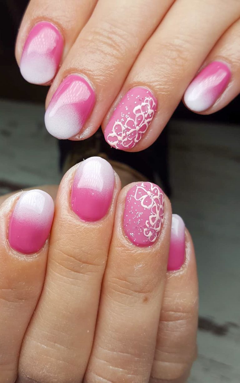 47+ Pretty Pink Nail Art Designs for Beautiful Ladies in 2020 - Page 10 ...
