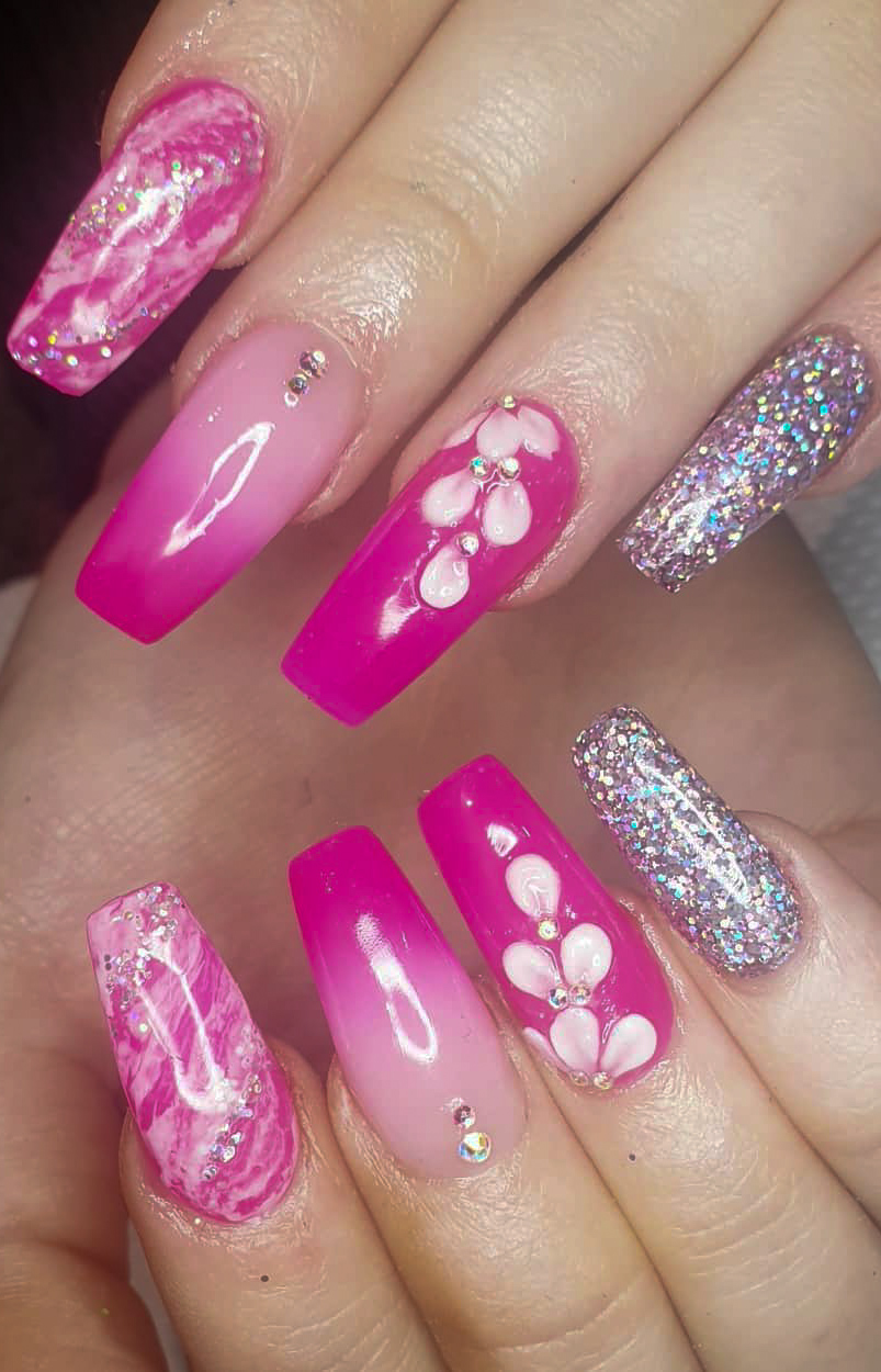 47+ Pretty Pink Nail Art Designs for Beautiful Ladies in 2020 - Page 19 ...