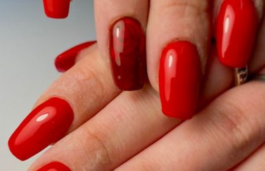 48-lovely-and-stylish-red-nail-designs-for-the-season